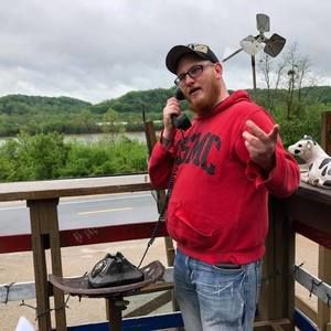 Meet your Posher, Josh